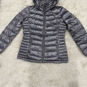 Elegant Women's Silver Puffer Jacket
